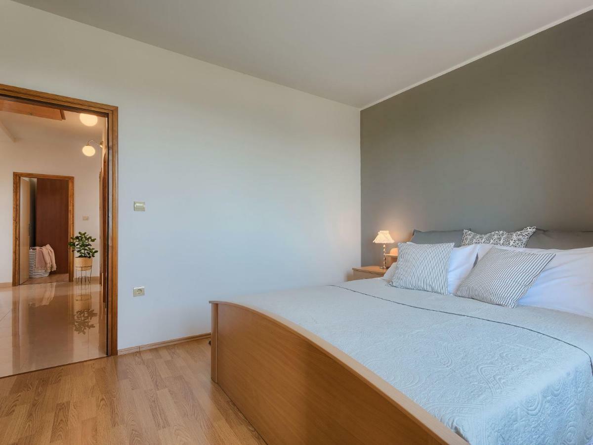 Holiday Home Eugen By Interhome Barban Екстер'єр фото